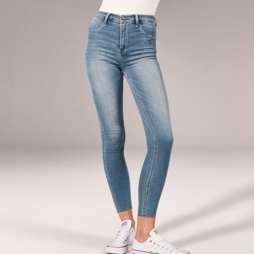 Abercrombie and Fitch The Jean Legging High Rise